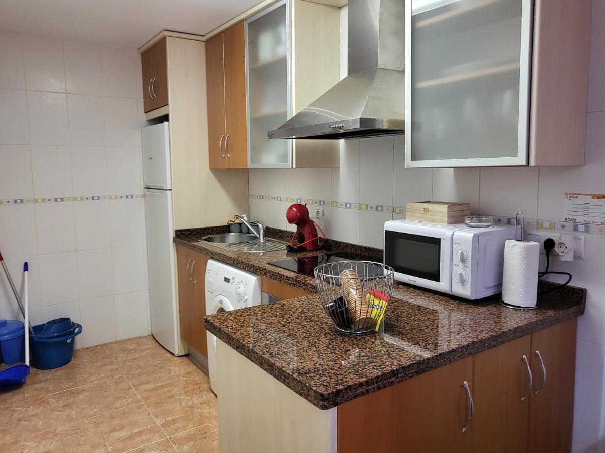 ¡Bajo precioso con salida directa a la piscina comunitaria en Paraíso de Vera! Exterior foto