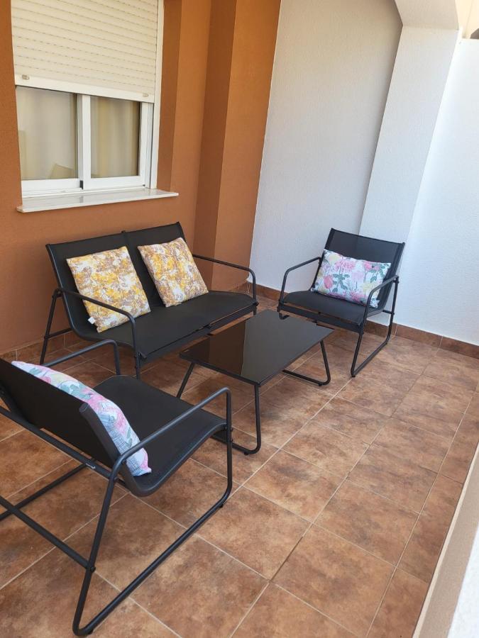 ¡Bajo precioso con salida directa a la piscina comunitaria en Paraíso de Vera! Exterior foto