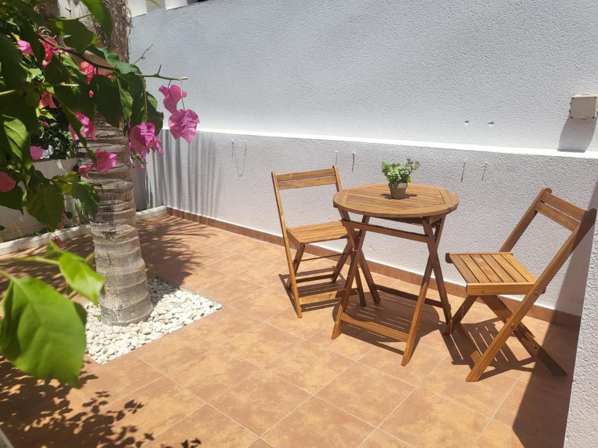 ¡Bajo precioso con salida directa a la piscina comunitaria en Paraíso de Vera! Exterior foto