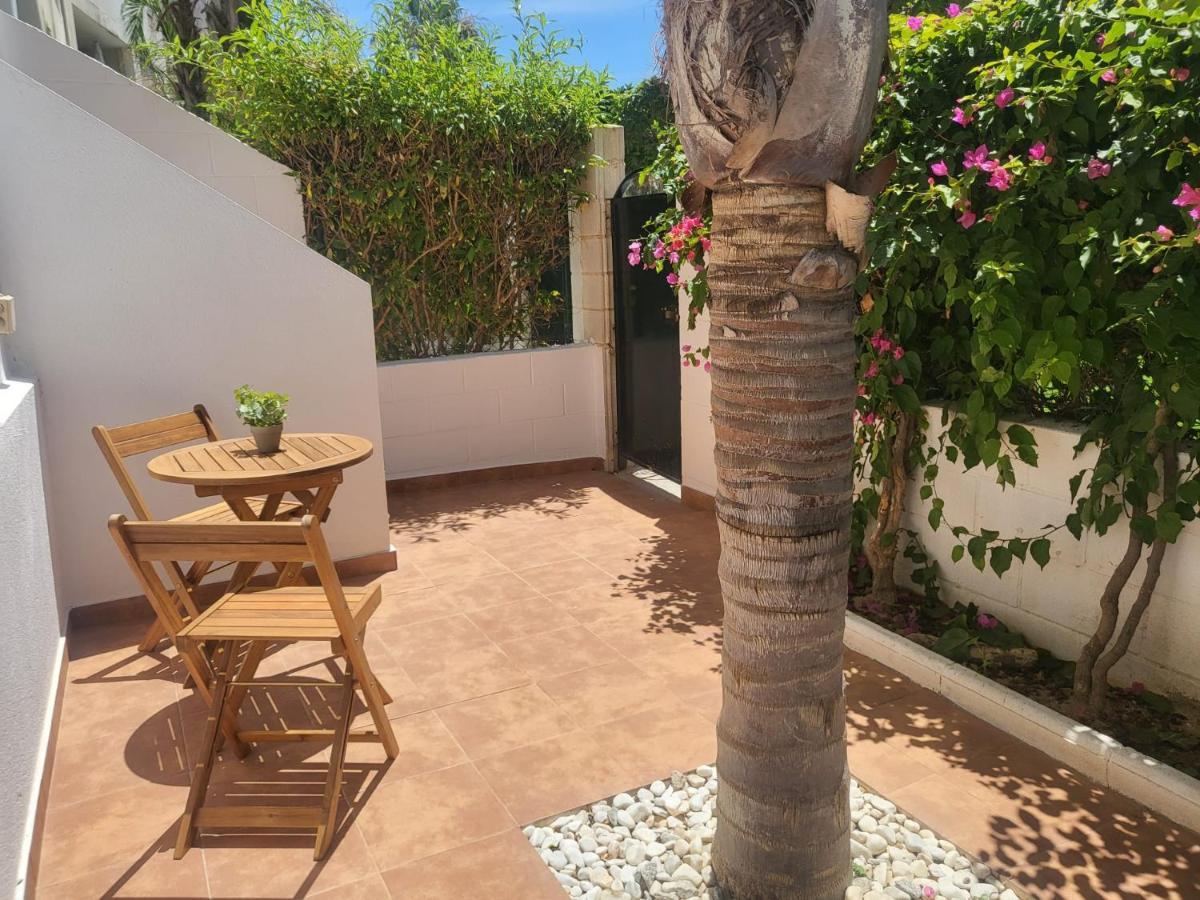 ¡Bajo precioso con salida directa a la piscina comunitaria en Paraíso de Vera! Exterior foto